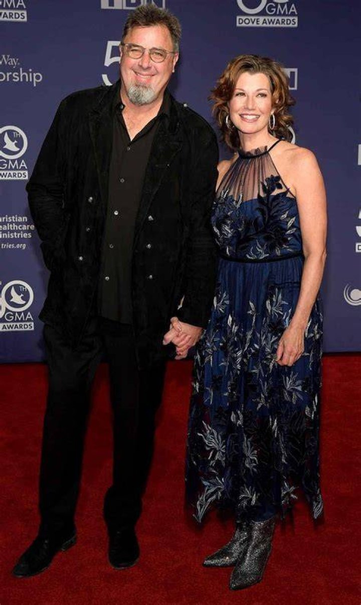 A Look Into Amy Grant And Vince Gill Married Life