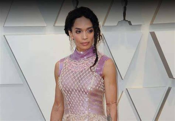 BlinkDash | Lisa Bonet Net Worth