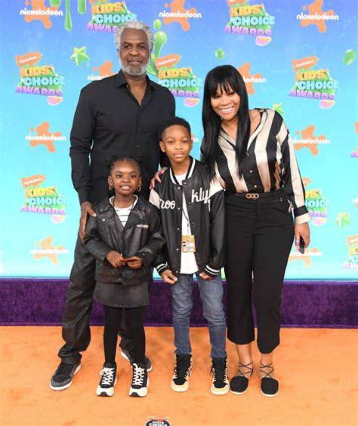 Charles Oakley Married, Wife, Kids, Family, Height, Bio