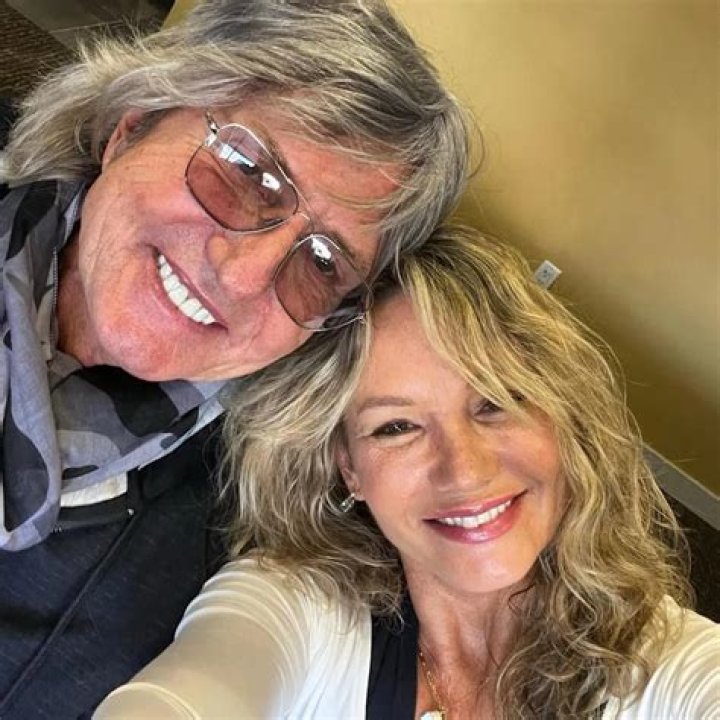 Cindy Barker Age: Learn Everything On David Coverdale Wife