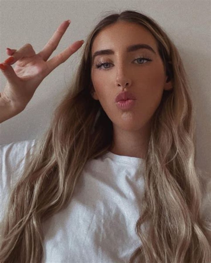 Hannah Love's OnlyFans Leak Controversy