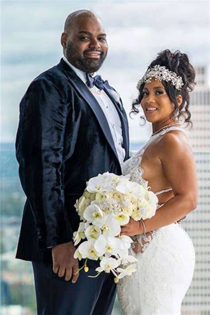 Is Heather Thomson still married? Celebrity.fm #1 Official Stars, Business & People Network, |