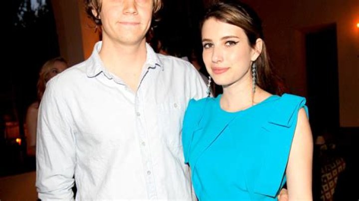 Star, Evan Peters Have "Extreme" Relationship |