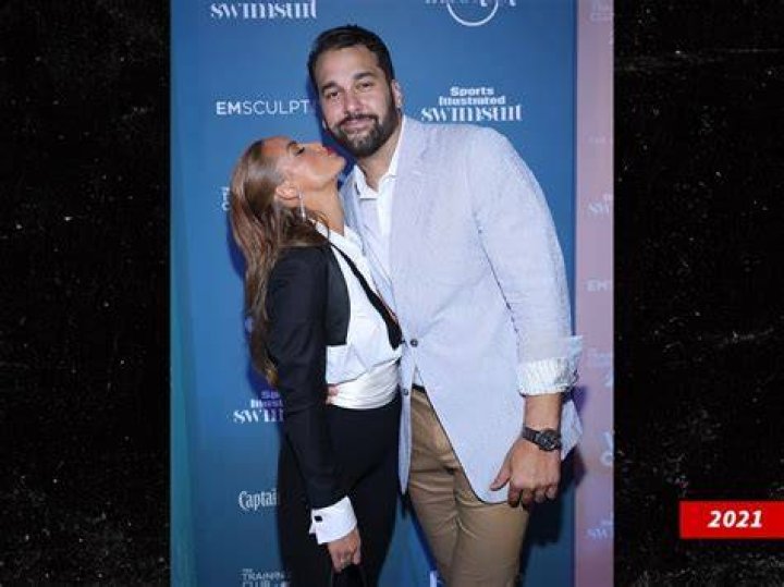 Unveiling The Hidden Life Of Matt Bomer's Husband: 7 Surprising Revelations