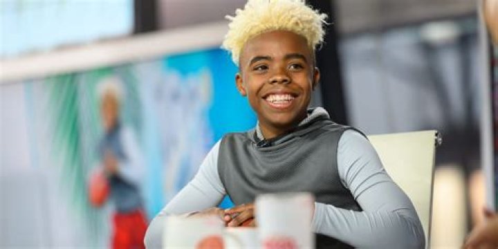 Who is Bunchie Young? Meet The Famous American Football Player |